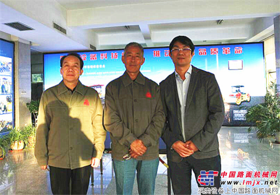 中大機械:不走尋常路 傳承匠心成就中國公路攤鋪專家